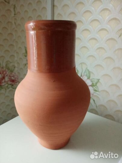 Глиняный кувшин (крынка)