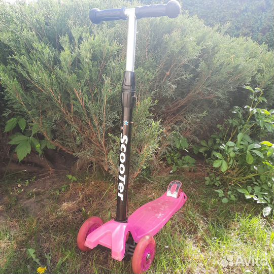 Самокат детский трехколесный