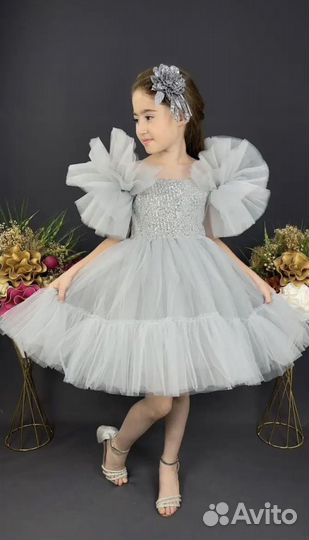Платье праздничное для девочки