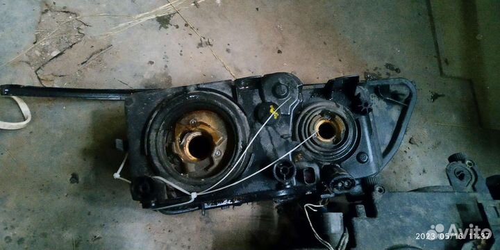 Фары на BMW 5 E39 не рестайлинг