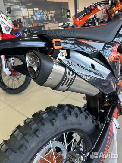 Мотоцикл ZuumAV K7 CBS300