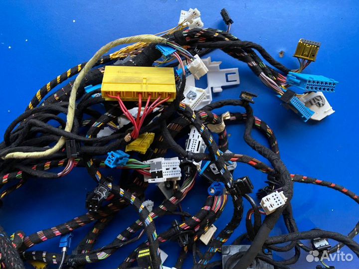 Проводка двери передней правой Mercedes S C217 2017г. A2229281565