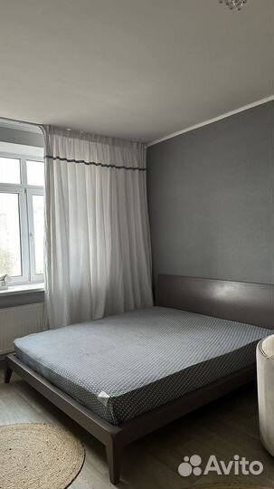 Кровать двухспальная