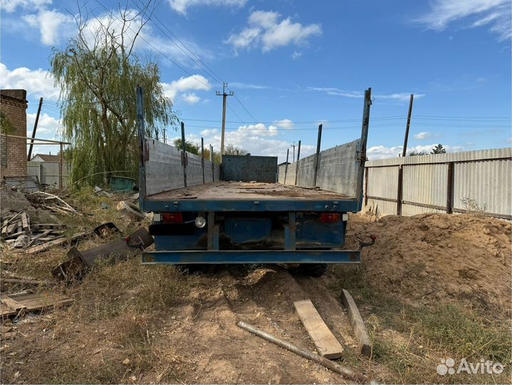 Полуприцеп бортовой МАЗ 9397, 1984