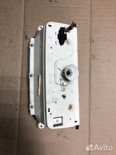 Щиток приборов Фольксваген Пассат Б3