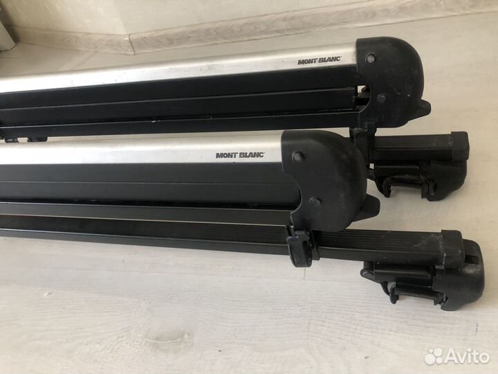 Автобагажник на крышу с креплениями для лыж