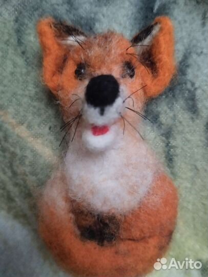 Брошь Лис валяная из шерсти