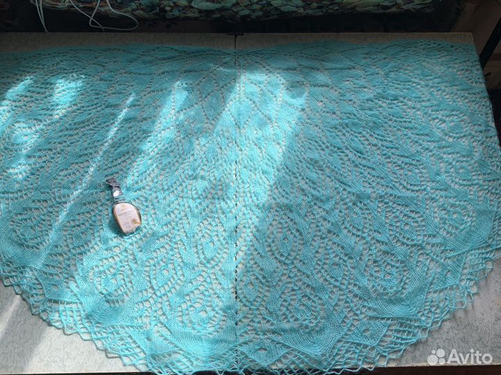 Шали вязанные спицами