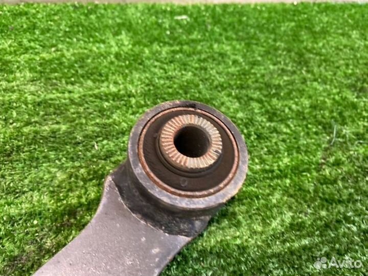 Рычаг (1) задний левый Lexus Rx200T AGL20 8AR-FTS