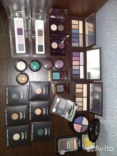 Тени моно и палетки mac Clinique smashbox Estée La