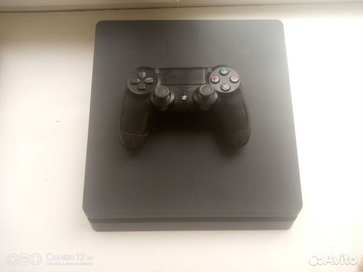 Sony playstation 4 PS4 slim