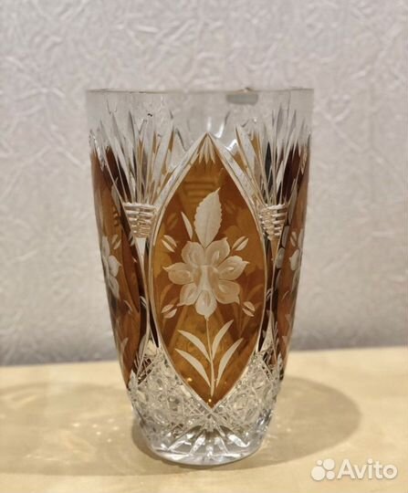 Вазы хрустальные