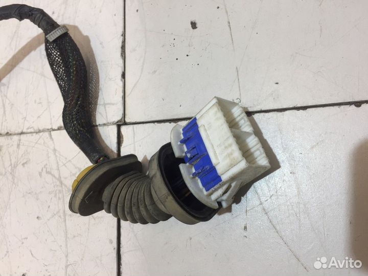 Электропроводка двери передняя правая