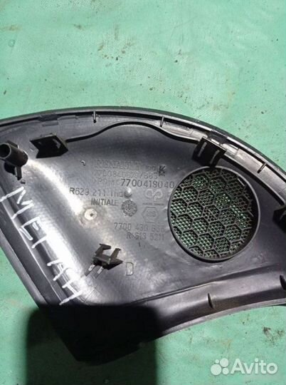 Решетка динамика Renault Megane