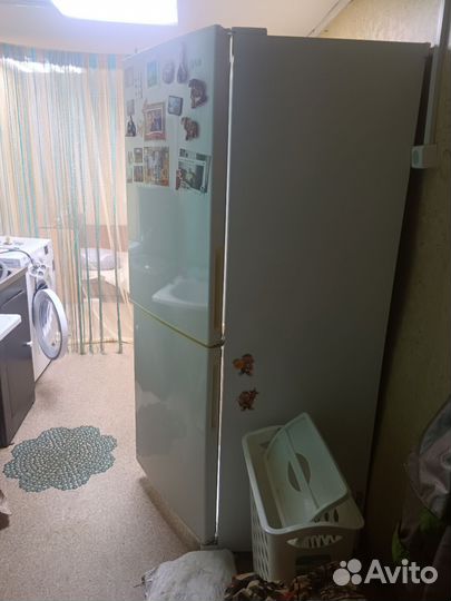 Холодильник бу lg