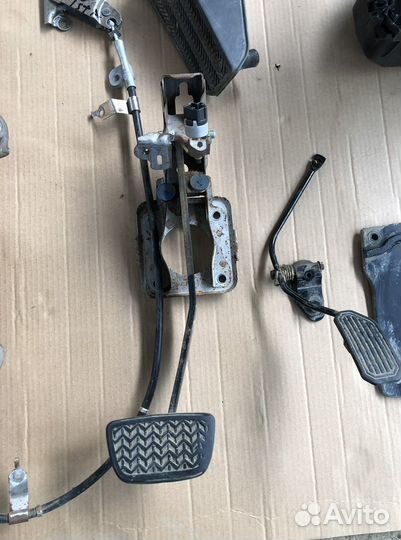 Педаль тормоза Toyota Vista Ardeo 1999 4710132190