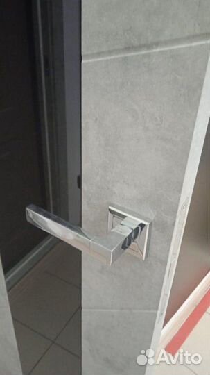 Межкомнатная дверь Геометрия со стеклом