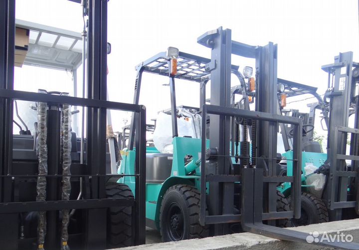 Вилочный погрузчик Dalian CPCD25DB, 2023