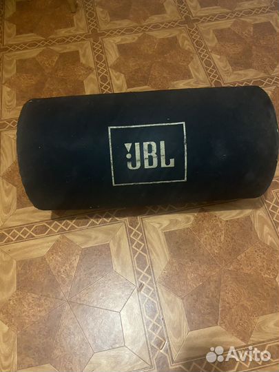 Сабвуфер с усилком