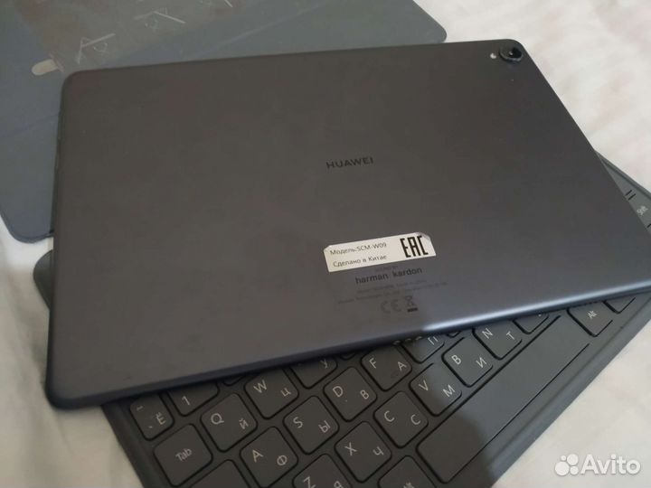 Huawei mediapad m6 10.8