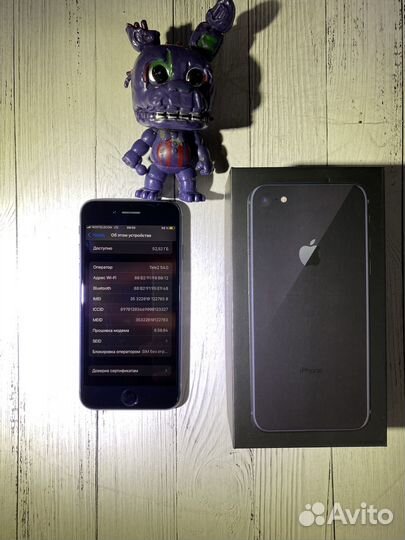 iPhone 8, 64 ГБ