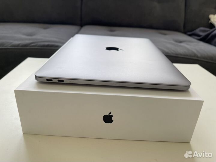 Macbook Pro 13, i5, ssd 256 gb 2016 retina