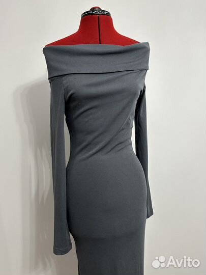 Платье трикотажное женское со спущенными плечами