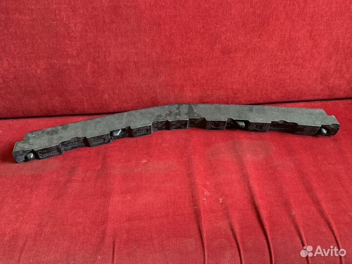 Буфер переднего бампера Мерседес 216