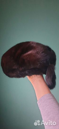 Меховые береты, шляпки 3 шт