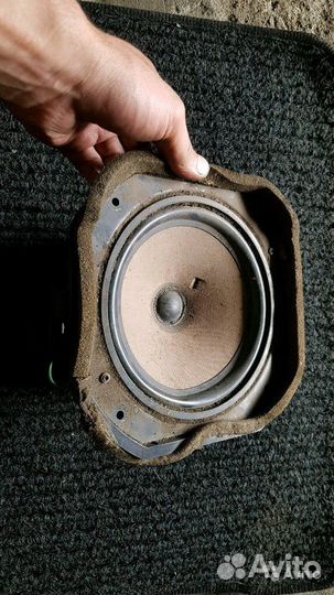 Динамик mercedes w140 в заднюю полку