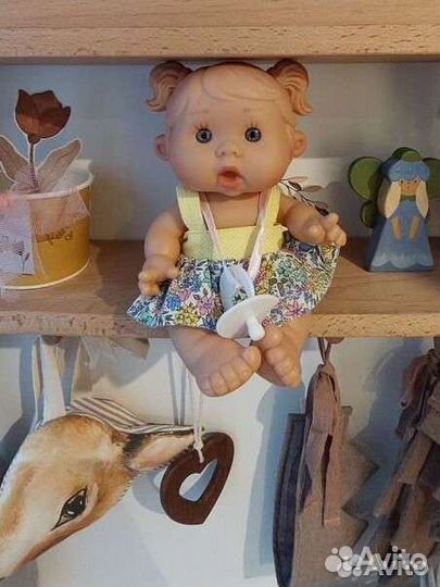 Испанский ванильный пупс 21 см