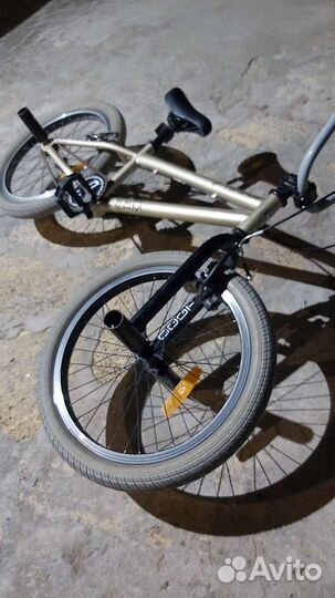 Велосипед BMX