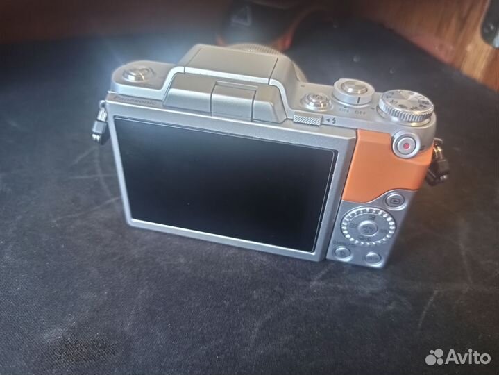 Panasonic Lumix GF7