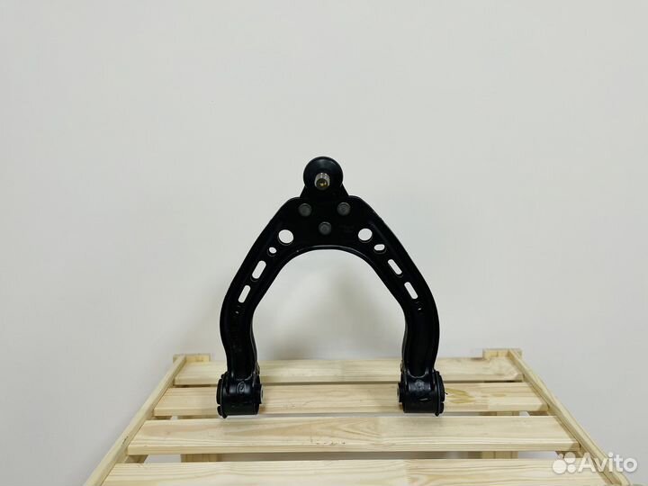 Рычаг передний, верхний Tesla Model S