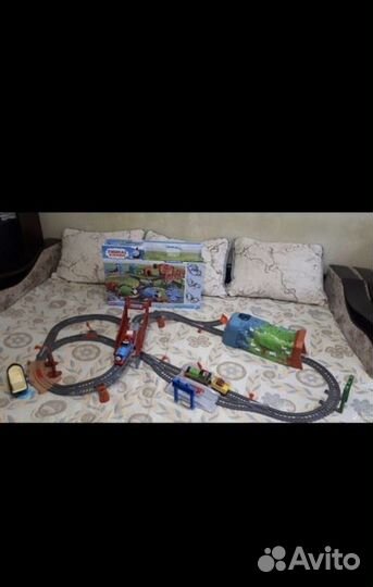 Игрушка ж/д Томас