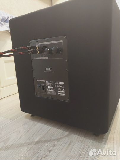 Kef kube 12B