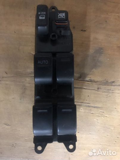 Блок управления стеклоподъемниками