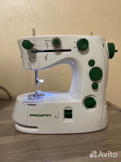 Швейная машина