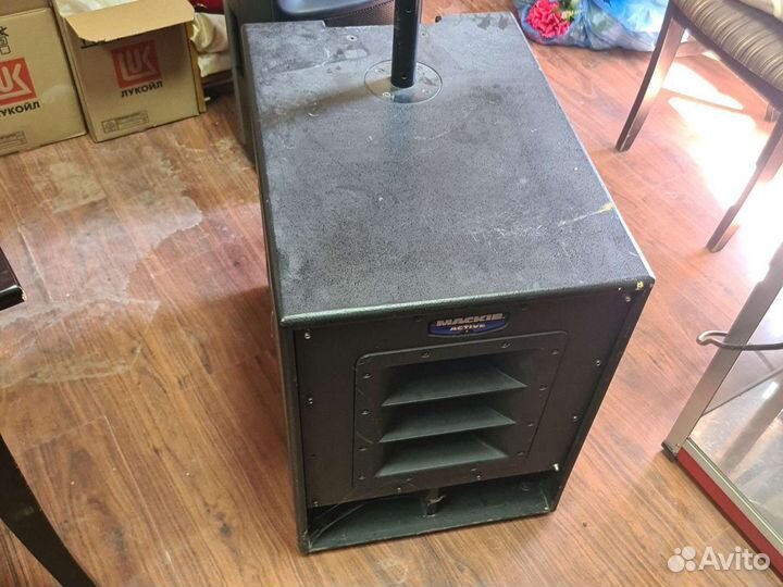 Активный сабвуфер mackie SWA1501