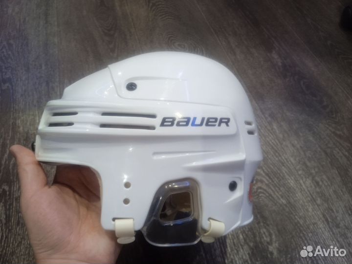 Шлем хоккейный bauer новый