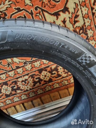 Michelin Pilot Sport 4 SUV 275/45 R20 110Y