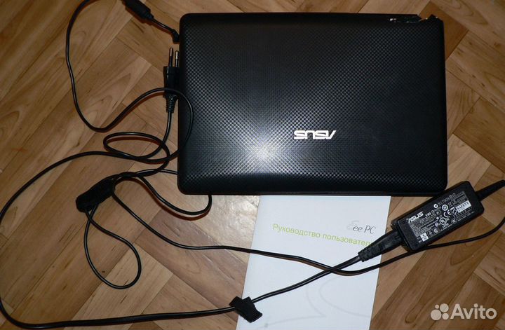 Нетбук asus eee PC 1001px