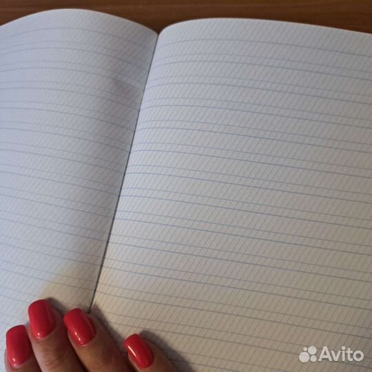 Тетради 12л. Частая косая линия