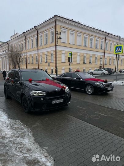 Украшения и свадебные машины