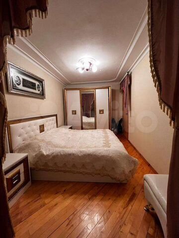 4-к. квартира, 93 м², 3/5 эт.