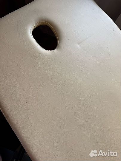 Массажная кушетка