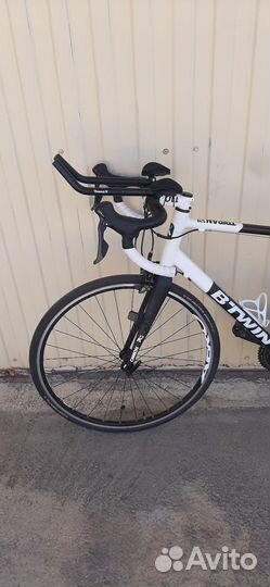 Шоссейный велосипед b twin