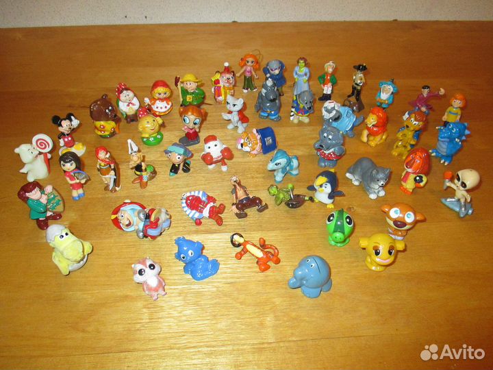 Игрушки киндер сюрприз пакетом 49шт