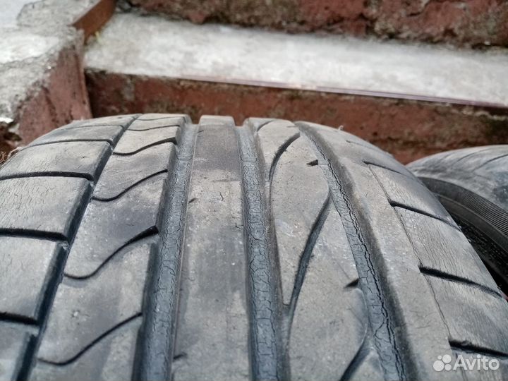 Bridgestone Potenza RE050 215/40 R17