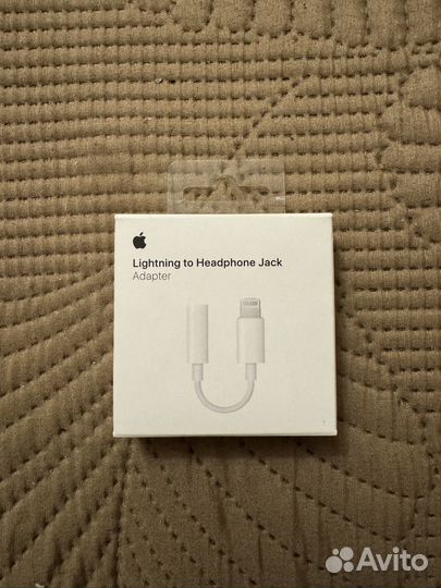 Переходник Apple Lightning to 3,5mm